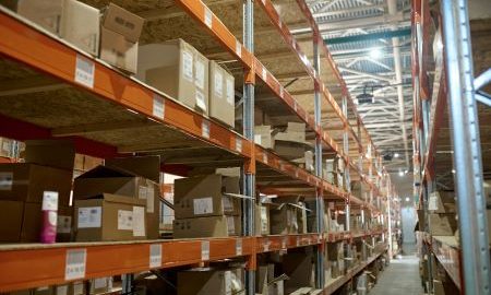 Forklift-free Zones and The Role of Pallet Trucks in Safer Warehouses