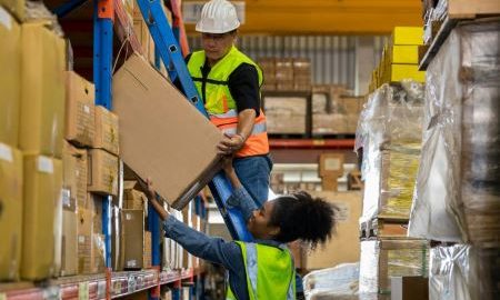 Pallet Trucks UK Warns of Growing Challenge of ‘Mixed-Speed’ Warehousing